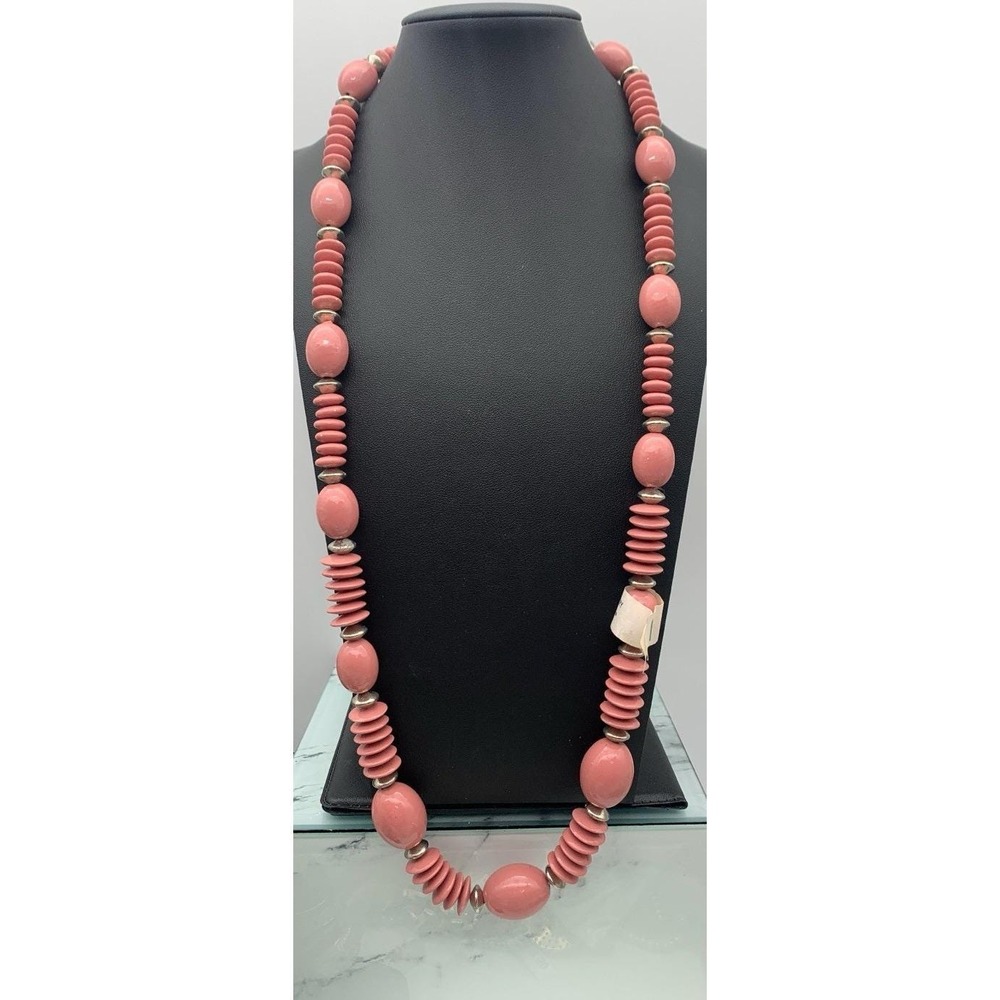 Vintage Made In Hong Kong Rose Mauve & Silver Tone Lucite Beaded Necklace 28"